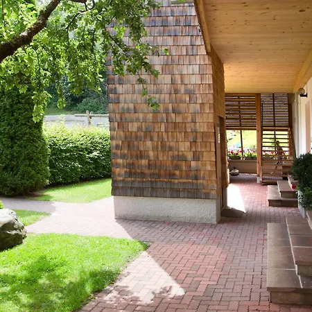 Appartementhaus Trixl Апартаменты Фибербрюнн